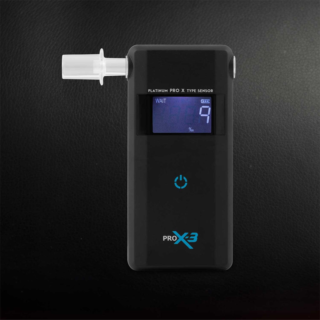 Alkomat elektrochemiczny AlcoForce PRO X-3, skirtas greitam ir tiksliam alkoholio matavimui.