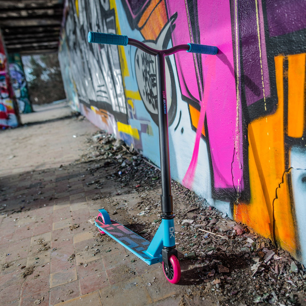 Triukinis paspirtukas SOKE GO turkio spalvos profesionalams skate parkui