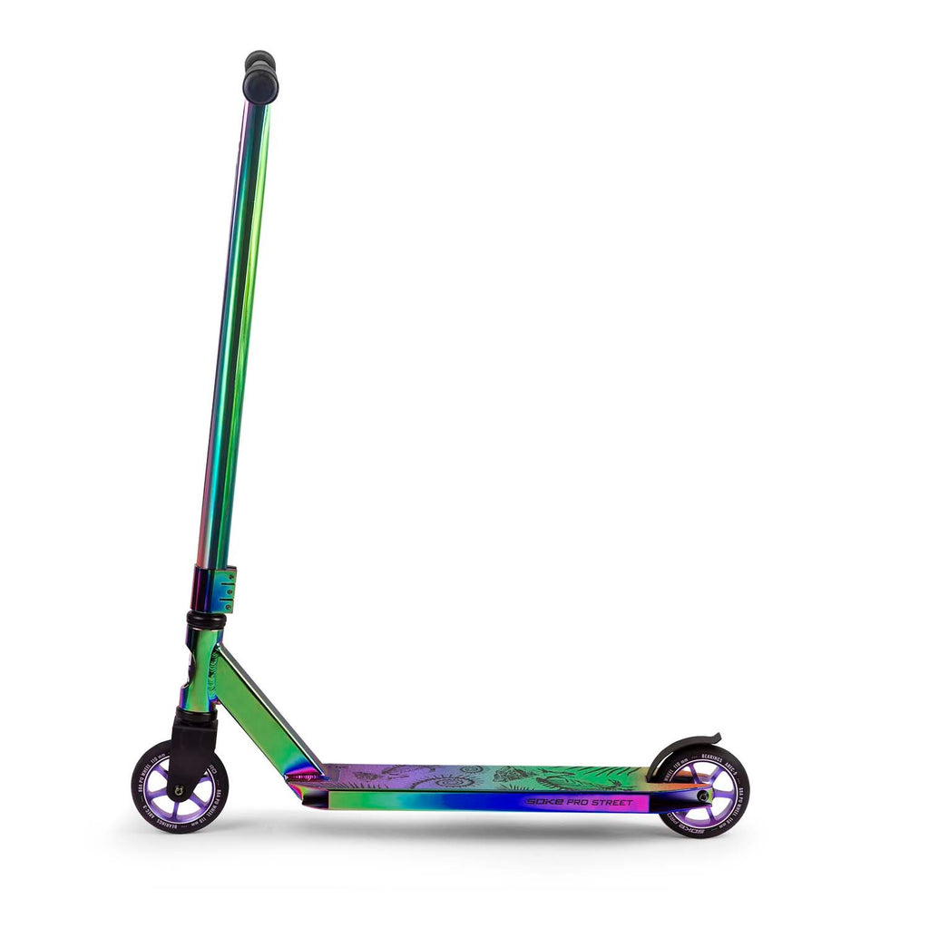 Profesionalus neochrominis triukinis paspirtukas SOKE PRO STREET su ABEC-9 guoliais ir aliuminine platforma