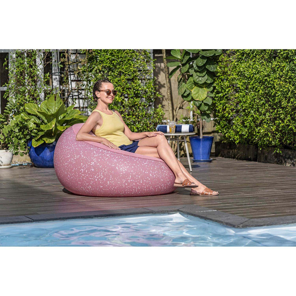 Pripučiamas krėslas-pufas Bestway