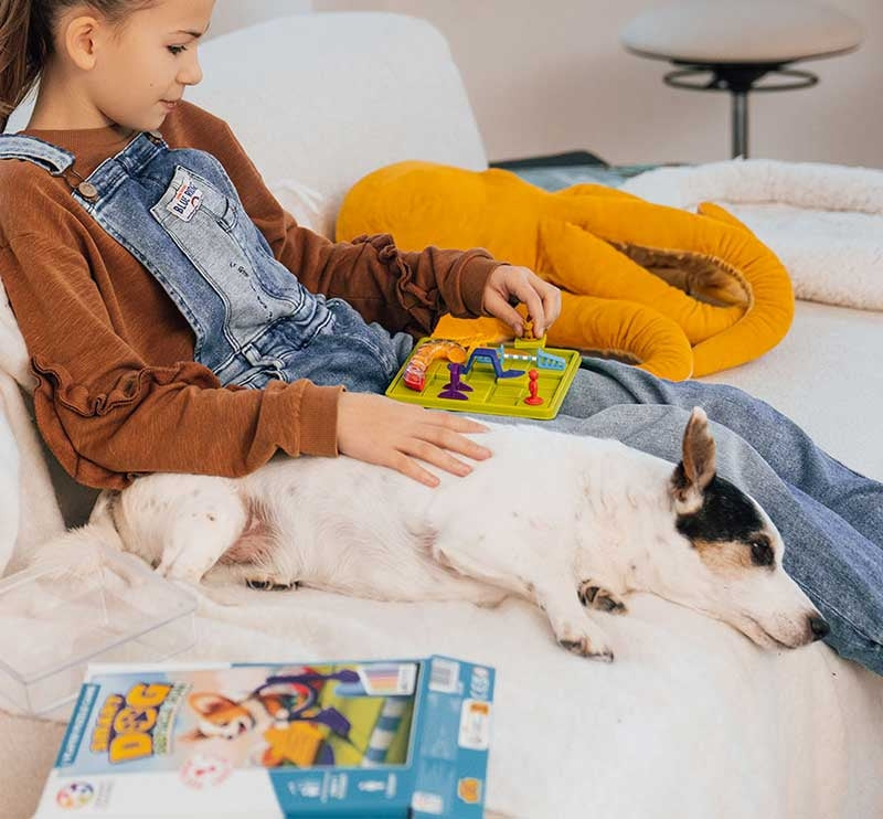 Loginis žaidimas Smart Dog kliūčių ruožas vaikams nuo 7 metų su šuniuku figūrėle ir 60 užduočių